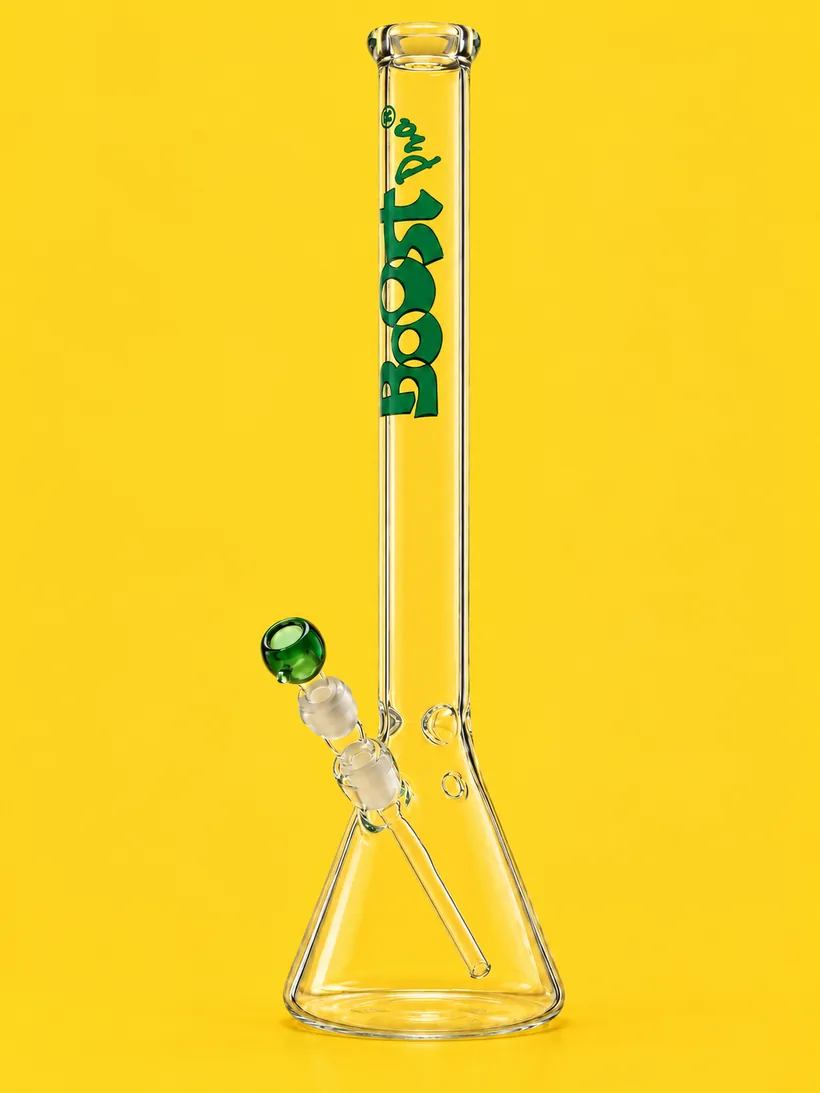 Boost Pro Beaker 55 glass bong